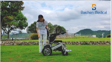 Mobile Controlled function Foldable Automatic smart electric wheelchair portable powerchair for adult1