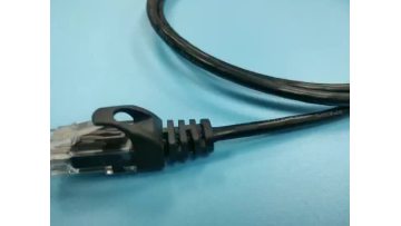 Snagless Cat6 Ultra Thin Ethernet Cable in Black