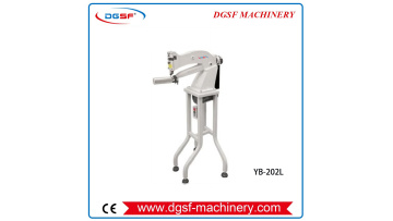 YB-202L Rain Boot Lining Trimming Machine (1)