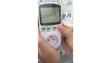 Practical operation FR Plug AC Power Meters 220V Digital Wattmeter EU/US Energy Meter Watt Monitor Electricity Cost Diagram Measuring Socket Analyzer