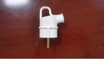 European Angle Type Electric Power Plug (P8055)1