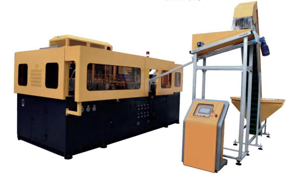 PET bottle blowing machine