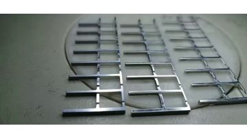 Stainless steel polishing effect display