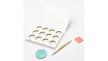 eyeshadow boxes