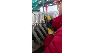 Hand unloading video