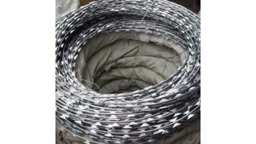 Install clip for razor wire