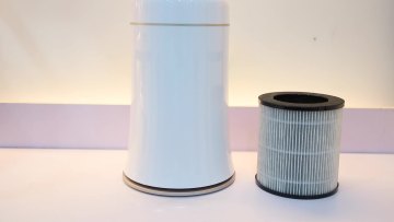 LEEYO Amazon Hot Sale India OEM Allergen Remover HEPA Filter Air Cleaner Pollen Desktop Air Purifier for Home1
