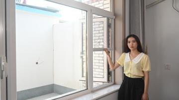 Wholesale Aluminium Frame Waterproof Security Roller  Fly Net Insect Mesh Screen Mosquito Window Screen1
