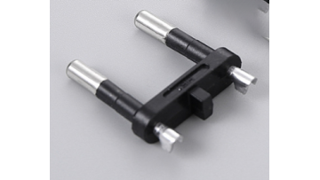 Injection molding of the inner frame of the plug