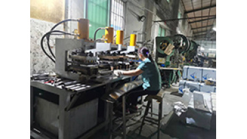 punchinig electric deep fryer material