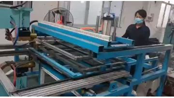 wire mesh spot welding machine4