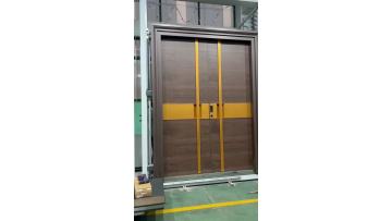 Wuyi Erpin | Premium Aluminum & Cast Aluminum Display Door Details