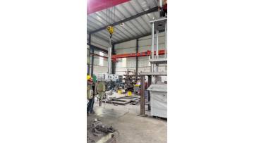 Hydraulic Cylinder Lifting & Installation