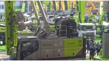 Zoomlion's booth at bauma CHINA 2024