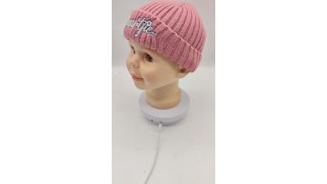 Knitted beanie