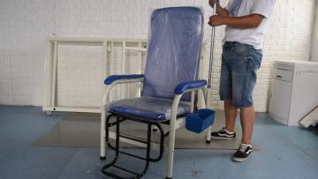 Transfusion chair1