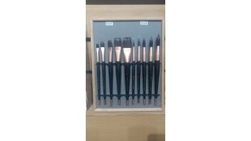 PAINTING BRUSH 