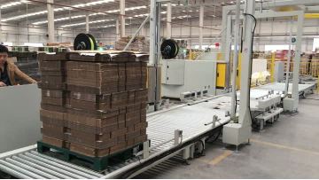 pallet wrapper and strapping  for packing line