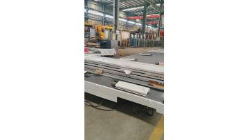 Dump truck production workshop