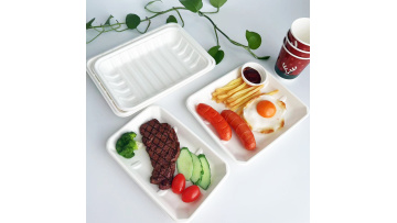Different sizes supermarket trays