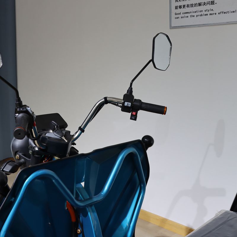 Household Three Wheeled Electric Scooter