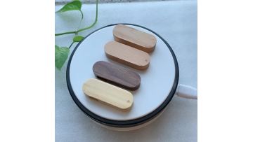 wooden usb flash drive with box.mp4