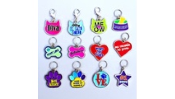Chinese factories provide free design and wholesale zinc alloy metal key chain, tourist souvenir metal key chain1