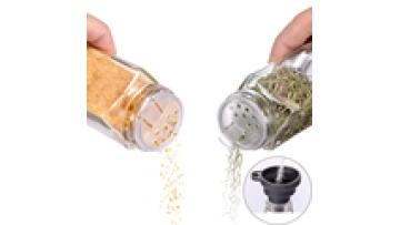 Hot Sale Square Glass Spice Jars with Bamboo Lids 4 Oz Seasoning Jars with Labels1
