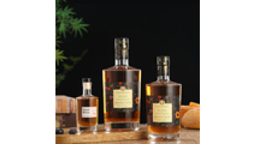 Factory Wholesale 750ml 700ml 500ml Vodka Spirit Gin Rum Glass Liquor Bottle with Cork1