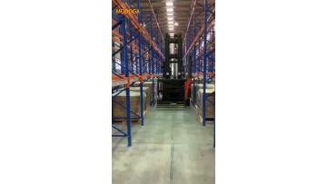 warehouse pallet racks