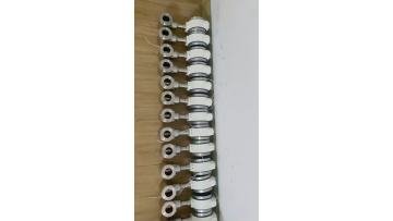 Small caliber vortex street flowmeter