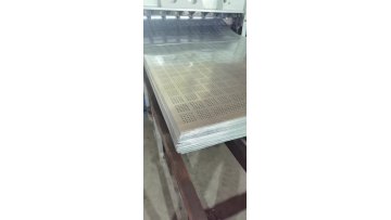 Stainless steel perforated metal mesh with ISO 9001 certificate1