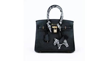 Ladies' fashionable genuine leather handbag