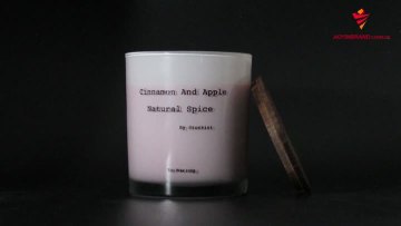scented glass jar candle (1).mp4