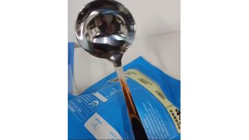 Thickened stainless steel long-handled large soup spoon can be used in the home kitchen to serve soup and porridge.