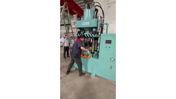 forging press