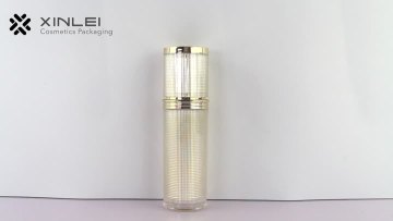 Cosmetic emulsion bottle with checked grain