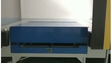 Dock leveller