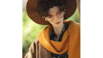 Bowen (Charm Doll)