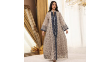 Middle East Muslim Embroidered Tulle Robe Arabian Light Luxury Elegant Sequined Loose Dress Dubai Islamic Women's Abaya Jalabiya1