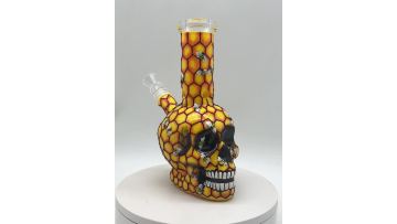 glass beaker bong with bee