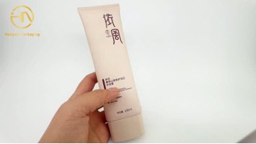 Sunscreen bottle-16