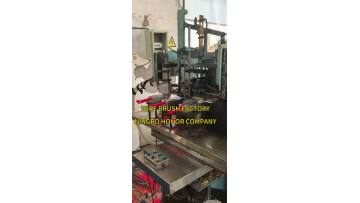 wire brush factory