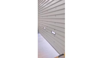 Sectional garage door 