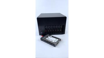 X108 8-Bay Host Interface NAS
