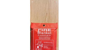 types of fire blanket red bag or PVC box, customize Width fire blanket for kitchen, car, home1