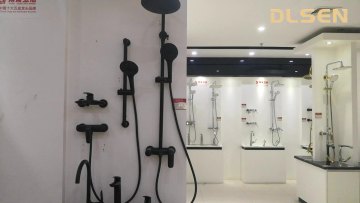 Brass Round Shower Sets Hot Cold Water Mixer Bathroom Shower Faucets Contemporary Exposed Shower Faucet System Metered Faucets1