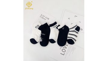Cartoon Pacha Dog Socks Mesh Breathable Boys' Black and White Socks