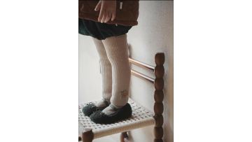 Cartoon Sunflower Bottom Pantyhose with Thick Velvet