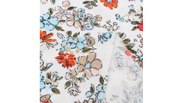 Hot Sale Foil Digital Printing Rayon Viscose Woven Dress Fabric for Women Garment1